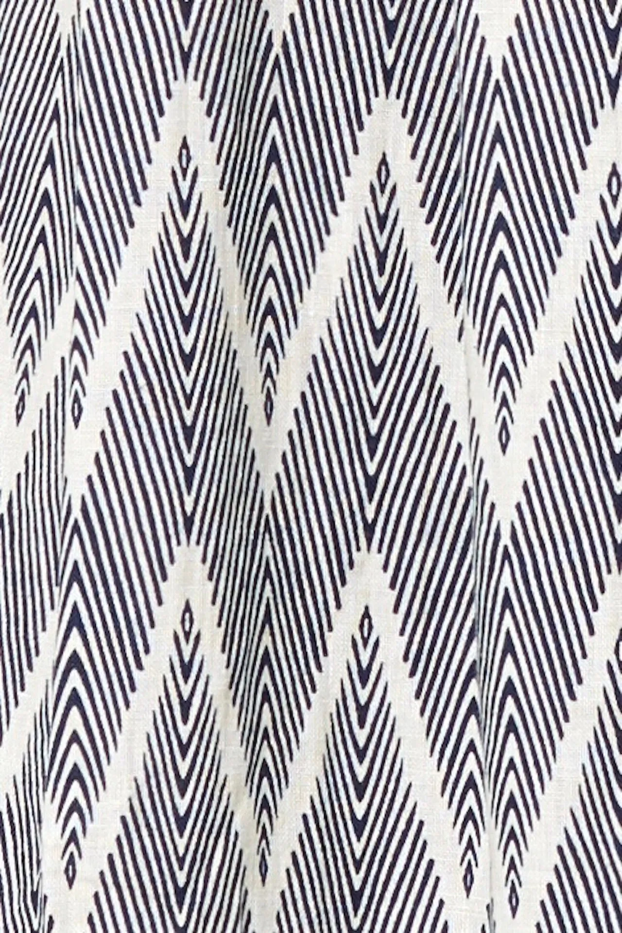 JORDAN Shorts With Tab - Zig Zag Print