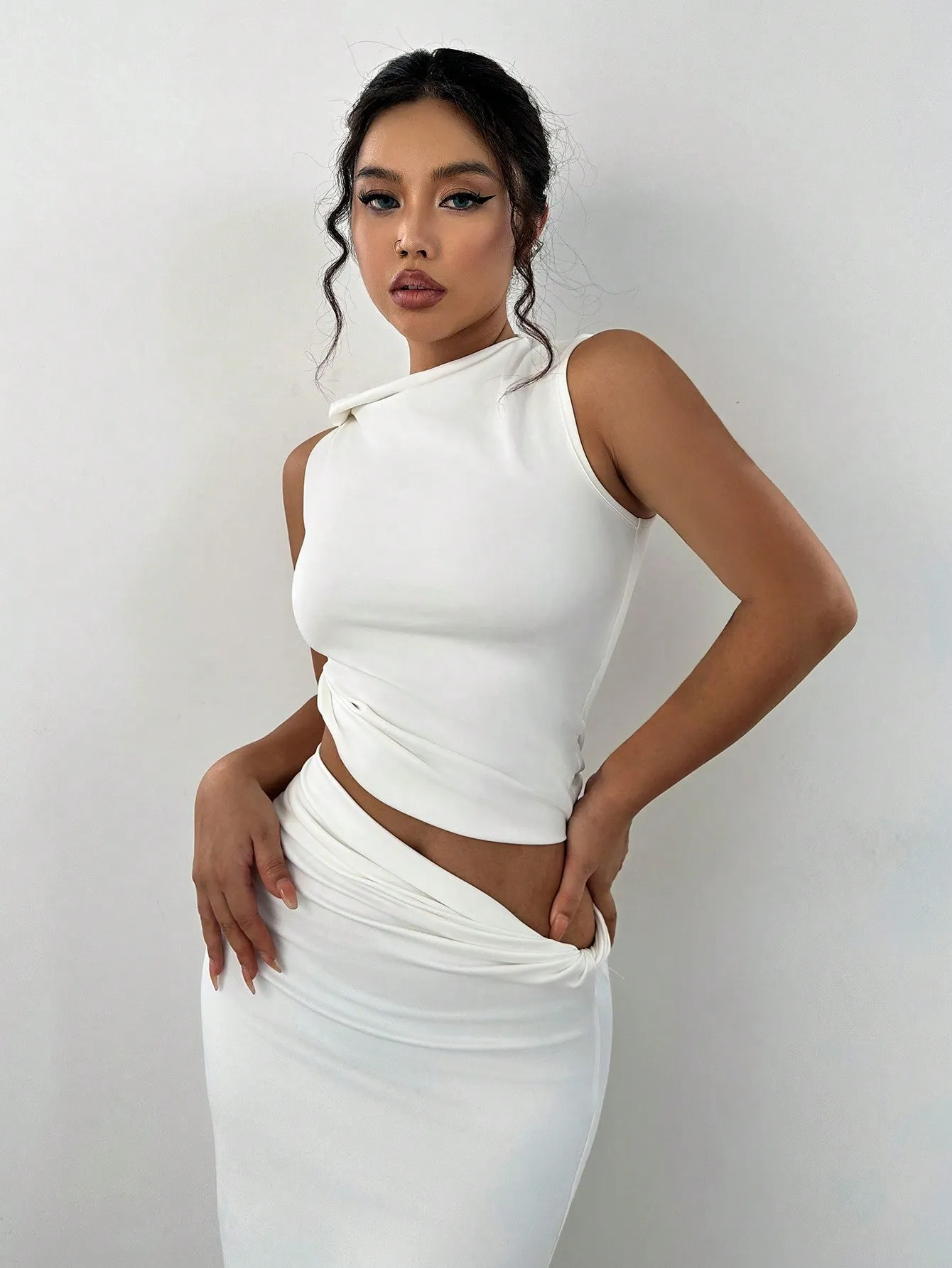 MOOSTA Mock Neck Crop Tank Top & Pencil Skirt