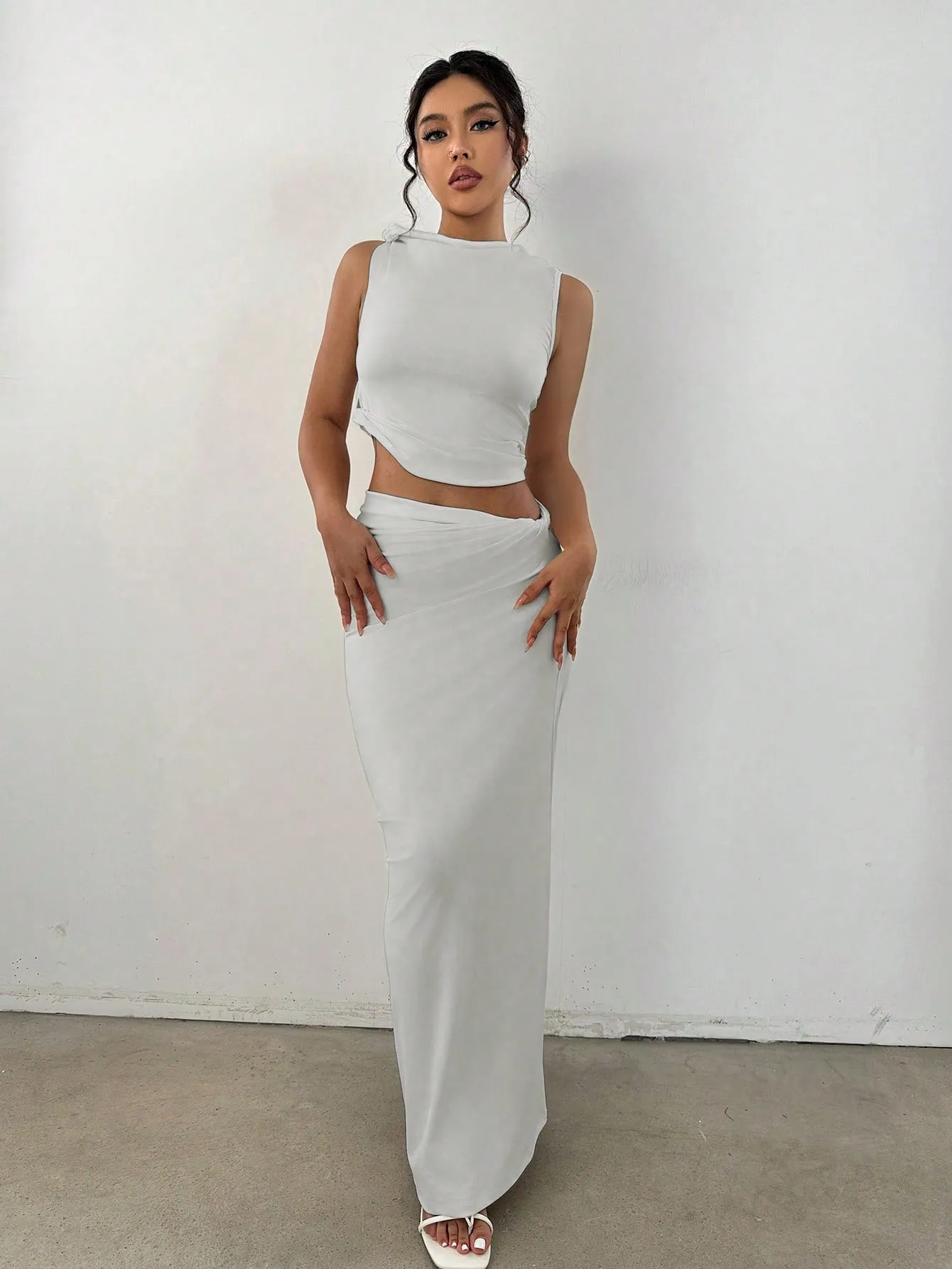 MOOSTA Mock Neck Crop Tank Top & Pencil Skirt