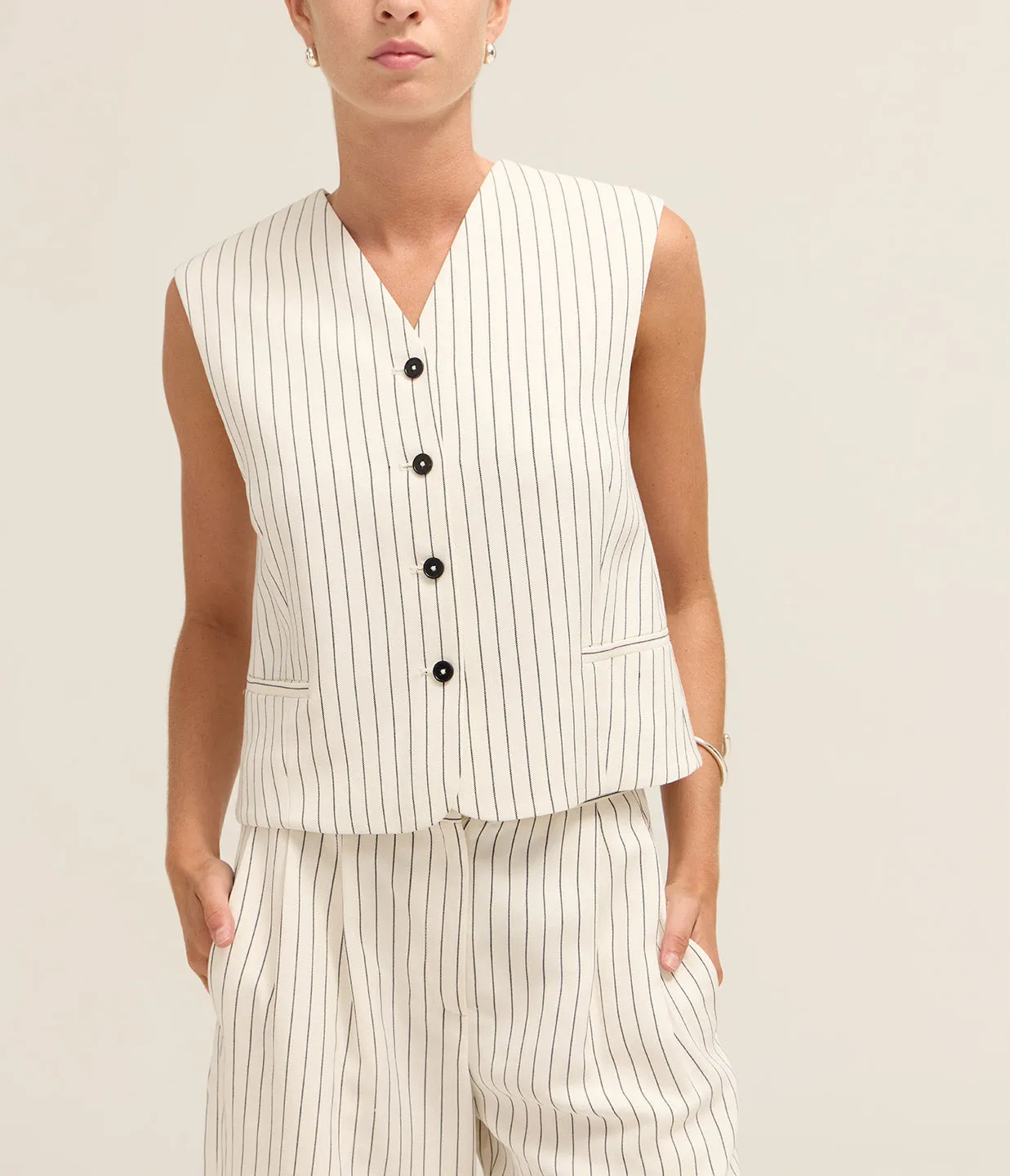 Piera Bermuda Shorts in Ivory and Black Stripe