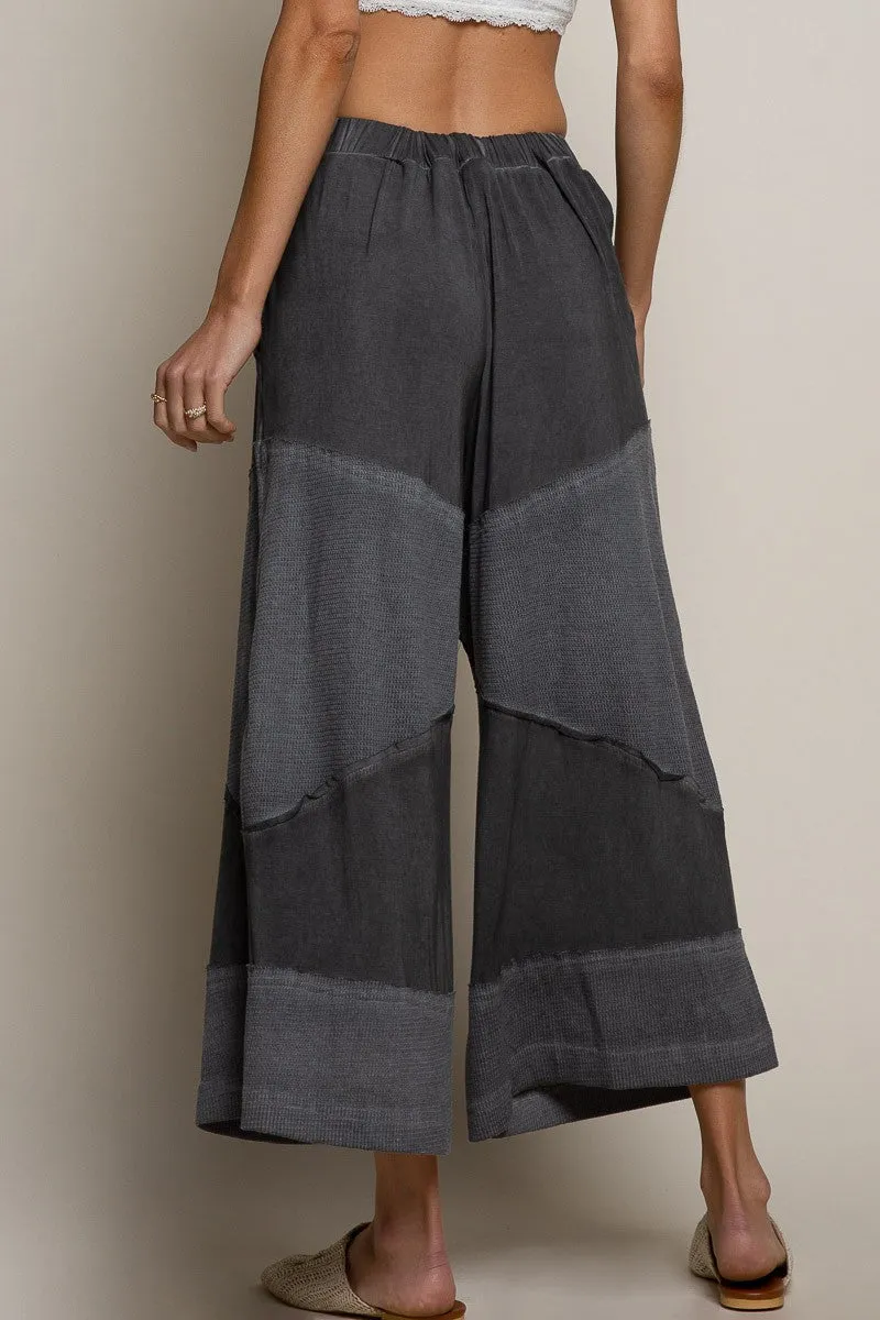 POL Contrasting Fabric Culottes Pants in Black ON ORDER